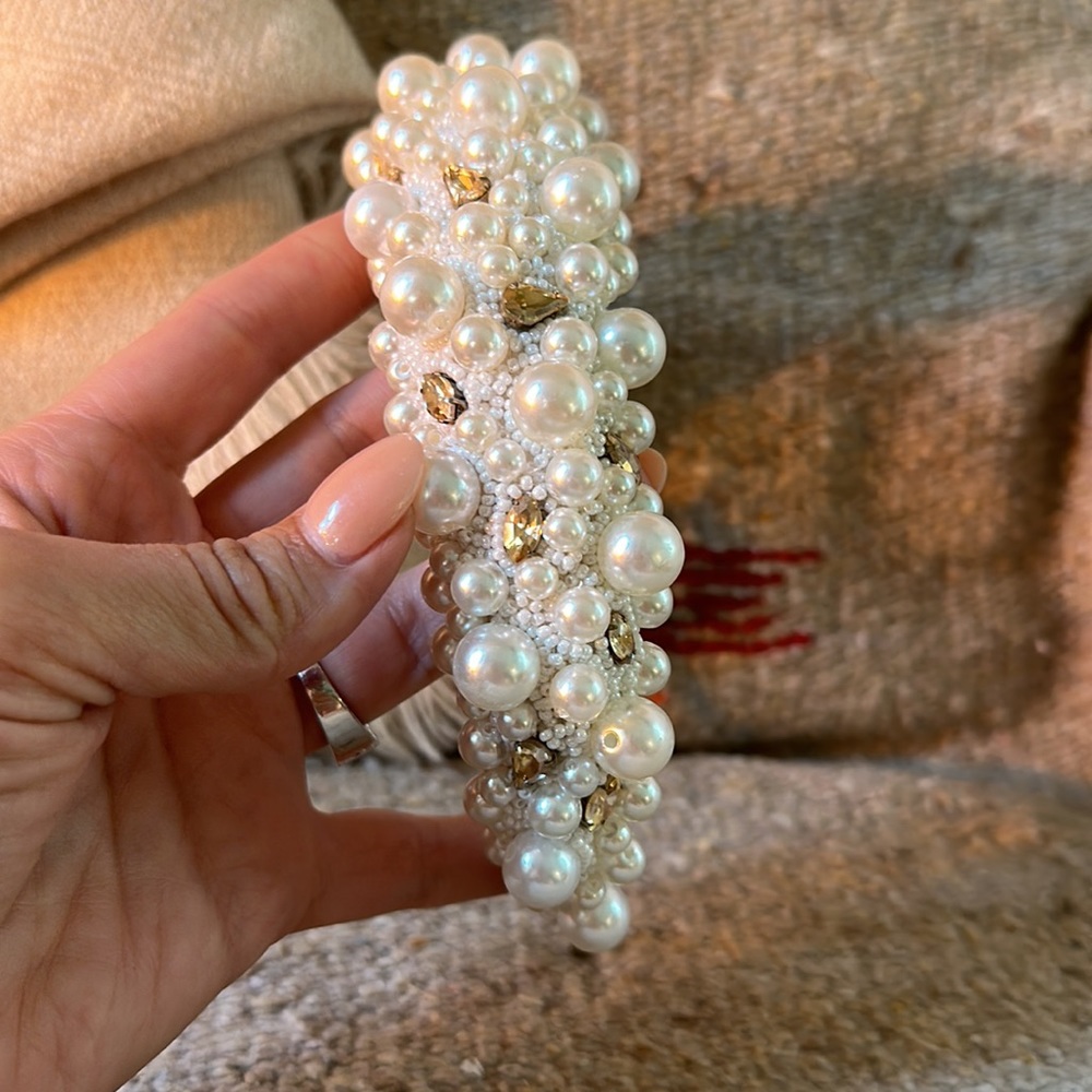 Anthropologie Pearl Bridal Headband - Picture 4 of 5